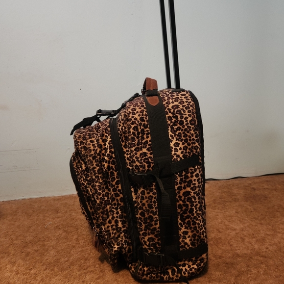 Leopard print Expandable Rolling Travel bags - Picture 11 of 13